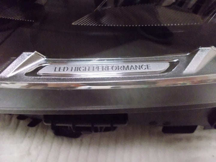 Frontscheinwerfer Mercedes-Benz Glc A2549063503 Full LED Links Headlight SCH5636200049qp