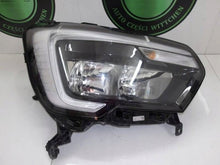 Laden Sie das Bild in den Galerie-Viewer, Frontscheinwerfer Renault Master III 260105567R Rechts Scheinwerfer Headlight SCH5639333127ga