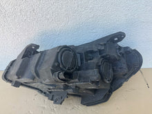 Laden Sie das Bild in den Galerie-Viewer, Frontscheinwerfer Mercedes-Benz W246 A2468200261 Rechts Scheinwerfer Headlight SCH5641226768ce