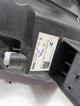 Laden Sie das Bild in den Galerie-Viewer, Frontscheinwerfer Dacia Spring 260103998R Rechts Scheinwerfer Headlight SCH5641954929sp