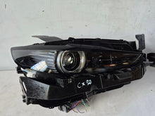 Laden Sie das Bild in den Galerie-Viewer, Frontscheinwerfer Mazda Cx30 DGJ151030 DGJ151040 Ein Satz Scheinwerfer Headlight SCH5644557265so