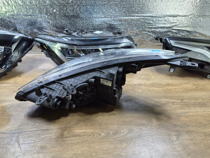 Frontscheinwerfer Hyundai I30 92102-A6060 Rechts Scheinwerfer Headlight SCH5649422059rs