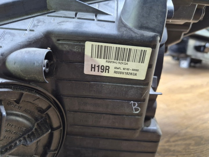 Frontscheinwerfer Hyundai I30 92102-A6060 Rechts Scheinwerfer Headlight SCH5649422059rs