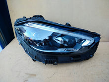 Laden Sie das Bild in den Galerie-Viewer, Frontscheinwerfer Mercedes-Benz W206 A2069063003 Rechts Scheinwerfer Headlight SCH5651032494ef