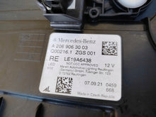 Laden Sie das Bild in den Galerie-Viewer, Frontscheinwerfer Mercedes-Benz W206 A2069063003 Rechts Scheinwerfer Headlight SCH5651032494ef