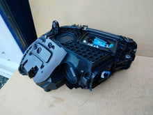 Laden Sie das Bild in den Galerie-Viewer, Frontscheinwerfer Mercedes-Benz W206 A2069063003 Rechts Scheinwerfer Headlight SCH5651032494ef