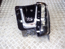 Laden Sie das Bild in den Galerie-Viewer, Frontscheinwerfer Chevrolet Suburban 85123918 84783474 Rechts Headlight SCH5651091970iv