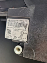 Laden Sie das Bild in den Galerie-Viewer, Frontscheinwerfer Skoda Octavia IV 5E4941015A Links Scheinwerfer Headlight SCH5654246849uo