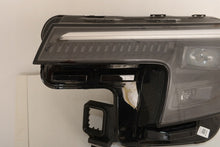 Load image into Gallery viewer, Frontscheinwerfer Ford R2KB13E017CG Links Scheinwerfer Headlight SCH5656897449gk