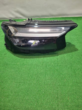 Laden Sie das Bild in den Galerie-Viewer, Frontscheinwerfer Audi E-Tron 89A941034 LED Rechts Scheinwerfer Headlight SCH5657013084kz