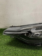 Laden Sie das Bild in den Galerie-Viewer, Frontscheinwerfer Ford Transit PZ31-13E015- LED Links Scheinwerfer Headlight SCH5662647381eb