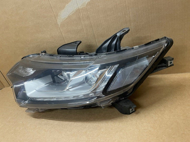Frontscheinwerfer Mitsubishi Outlander III 8301C8-63 Links Headlight SCH5667725281mr
