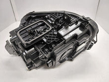 Laden Sie das Bild in den Galerie-Viewer, Frontscheinwerfer Mercedes-Benz W247 A2479062005 Rechts Scheinwerfer Headlight SCH5679029748ed