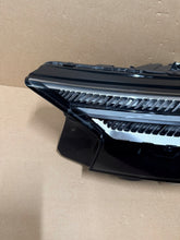 Laden Sie das Bild in den Galerie-Viewer, Frontscheinwerfer Audi E-Tron 89A941035 Links Scheinwerfer Headlight SCH5679227375aw