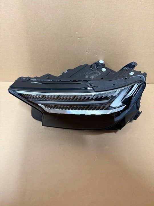 Frontscheinwerfer Audi E-Tron 89A941035 Links Scheinwerfer Headlight SCH5679227375aw