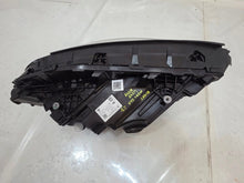 Laden Sie das Bild in den Galerie-Viewer, Frontscheinwerfer Mercedes-Benz Gla H247 A2479066107 LED Links Headlight SCH5679235146cl