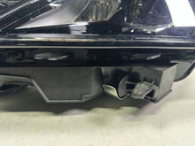 Load image into Gallery viewer, Frontscheinwerfer Skoda Octavia IV 5E4941035 Links Scheinwerfer Headlight SCH5682925027bn