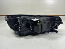 Load image into Gallery viewer, Frontscheinwerfer Skoda Octavia IV 5E4941035 Links Scheinwerfer Headlight SCH5682925027bn