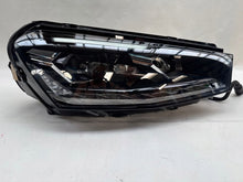 Laden Sie das Bild in den Galerie-Viewer, Frontscheinwerfer Skoda Fabia I 6VB941016B Rechts Scheinwerfer Headlight SCH5683805186fi
