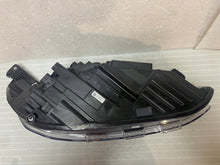 Load image into Gallery viewer, Frontscheinwerfer Ford Focus NX7B-13E017-AG LED Links Scheinwerfer Headlight SCH5686464845zl