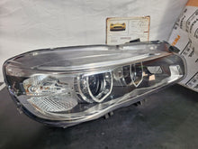 Laden Sie das Bild in den Galerie-Viewer, Frontscheinwerfer BMW 2 F45 7472214 Rechts Scheinwerfer Headlight SCH5688509556ac