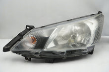 Laden Sie das Bild in den Galerie-Viewer, Frontscheinwerfer Nissan Nv200 26060BJ10A Links Scheinwerfer Headlight SCH5690955867pe