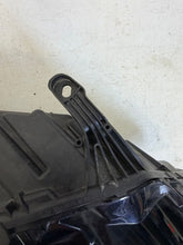 Laden Sie das Bild in den Galerie-Viewer, Frontscheinwerfer Opel Astra K 39055746 Rechts Scheinwerfer Headlight SCH5693916539pw