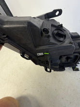 Laden Sie das Bild in den Galerie-Viewer, Frontscheinwerfer Opel Astra K 39055746 Rechts Scheinwerfer Headlight SCH5693916539pw