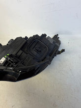 Laden Sie das Bild in den Galerie-Viewer, Frontscheinwerfer Opel Astra K 39055746 Rechts Scheinwerfer Headlight SCH5693916539pw