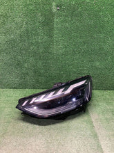 Laden Sie das Bild in den Galerie-Viewer, Frontscheinwerfer Audi A4 8W0941035J LED Links Scheinwerfer Headlight SCH5697754393oh