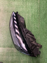 Laden Sie das Bild in den Galerie-Viewer, Frontscheinwerfer Audi A4 8W0941035J LED Links Scheinwerfer Headlight SCH5697754393oh