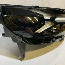 Laden Sie das Bild in den Galerie-Viewer, Frontscheinwerfer Dacia Duster 260107725R LED Rechts Scheinwerfer Headlight SCH5697866907pb