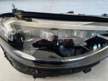 Laden Sie das Bild in den Galerie-Viewer, Frontscheinwerfer Mercedes-Benz W223 A2239062605 Rechts Scheinwerfer Headlight SCH5703042017nf