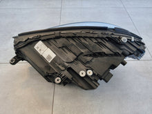 Laden Sie das Bild in den Galerie-Viewer, Frontscheinwerfer Mercedes-Benz W223 A2239062605 Rechts Scheinwerfer Headlight SCH5703042017nf