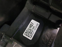 Load image into Gallery viewer, Frontscheinwerfer Hyundai Elantra VII 191129030 Links Scheinwerfer Headlight SCH5703460719bu
