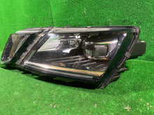 Laden Sie das Bild in den Galerie-Viewer, Frontscheinwerfer Skoda Octavia III 5E1941015E-M LED Links Headlight SCH5709458625kh