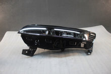 Laden Sie das Bild in den Galerie-Viewer, Frontscheinwerfer Renault Megane E-Tech 1ZX01514301 Links Scheinwerfer Headlight SCH5715030230gs
