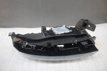 Laden Sie das Bild in den Galerie-Viewer, Frontscheinwerfer Renault Megane E-Tech 1ZX01514301 Links Scheinwerfer Headlight SCH5715030230gs