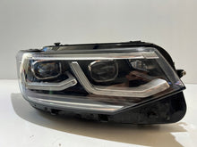 Load image into Gallery viewer, Frontscheinwerfer VW Tiguan 5NN941082 Rechts Scheinwerfer Headlight SCH5717733455cx