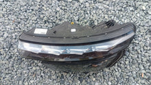Laden Sie das Bild in den Galerie-Viewer, Frontscheinwerfer Skoda Kamiq 658941015B LED Links Scheinwerfer Headlight SCH5717902674uo