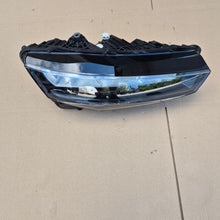 Laden Sie das Bild in den Galerie-Viewer, Frontscheinwerfer Skoda Scala 655941016 Rechts Scheinwerfer Headlight SCH5719116037lo