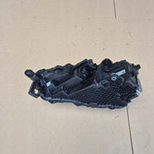 Laden Sie das Bild in den Galerie-Viewer, Frontscheinwerfer Skoda Scala 655941016 Rechts Scheinwerfer Headlight SCH5719116037lo