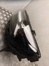 Laden Sie das Bild in den Galerie-Viewer, Frontscheinwerfer Dacia Duster 260603515R LED Links Scheinwerfer Headlight SCH5720920372tr