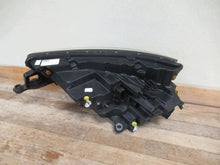 Laden Sie das Bild in den Galerie-Viewer, Frontscheinwerfer Skoda Kamiq 658941016B 658941015B Rechts oder Links SCH5721096197xf