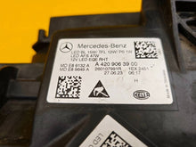 Laden Sie das Bild in den Galerie-Viewer, Frontscheinwerfer Mercedes-Benz Citan W420 A4209063900 Rechts Headlight SCH5721313510pe