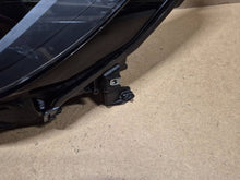 Laden Sie das Bild in den Galerie-Viewer, Frontscheinwerfer Opel Astra K 39195688 Links Scheinwerfer Headlight SCH5726079227ji