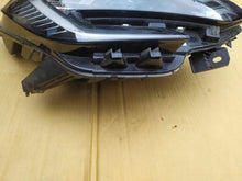Laden Sie das Bild in den Galerie-Viewer, Frontscheinwerfer Renault Clio V 260109379R LED Rechts Scheinwerfer Headlight SCH5728185494ej