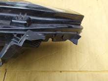 Laden Sie das Bild in den Galerie-Viewer, Frontscheinwerfer Renault Clio V 260109379R LED Rechts Scheinwerfer Headlight SCH5728185494ej