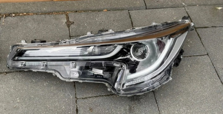 Frontscheinwerfer Toyota Corolla 81150-02S70 Rechts Scheinwerfer Headlight SCH5731171457cz
