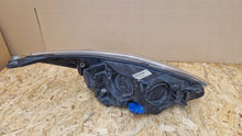 Laden Sie das Bild in den Galerie-Viewer, Frontscheinwerfer Ford Focus III BM51-13W030-CF Links Scheinwerfer Headlight SCH5731762656qy